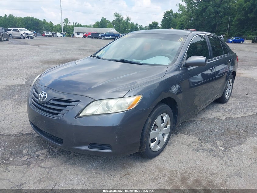 2009 TOYOTA CAMRY auction photo 2