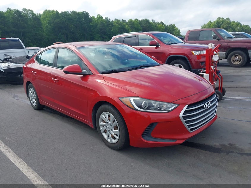 2018 HYUNDAI ELANTRA SE — Photo gallery