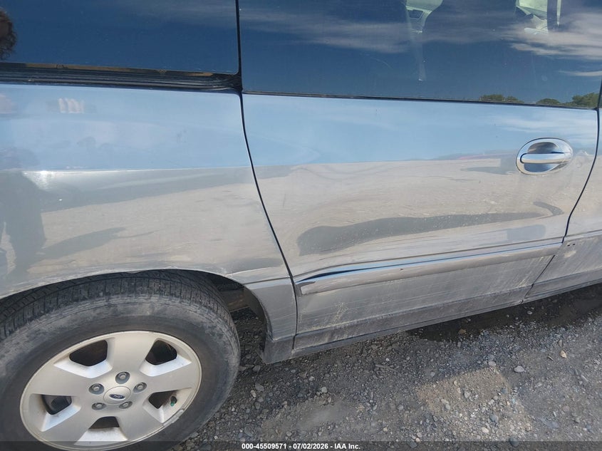 2004 FORD FREESTAR auction photo 6