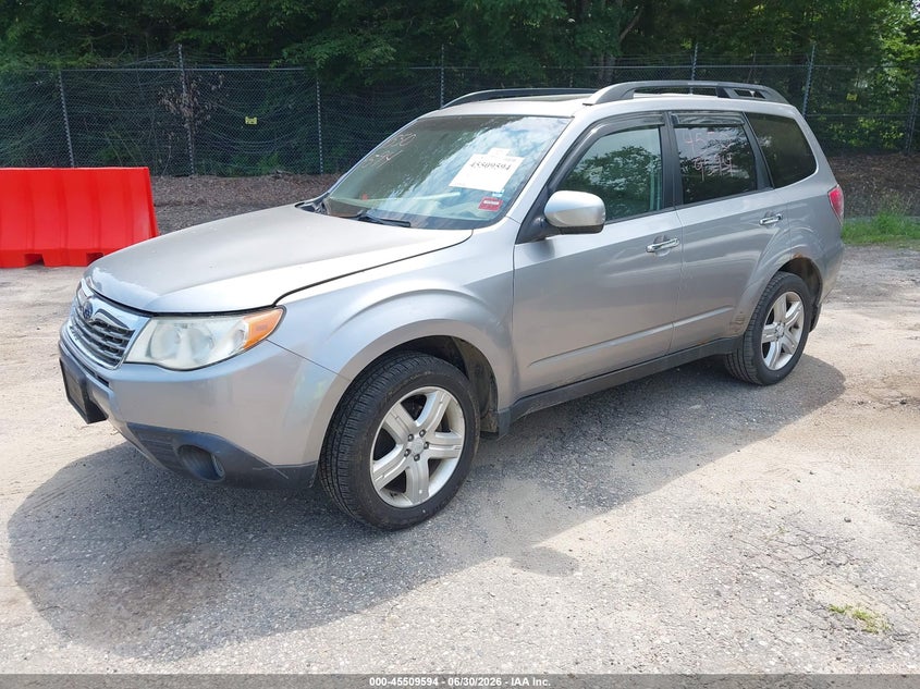 2010 Subaru Forester 2.5x Limited JF2SH6DC5AH780929 photo 1