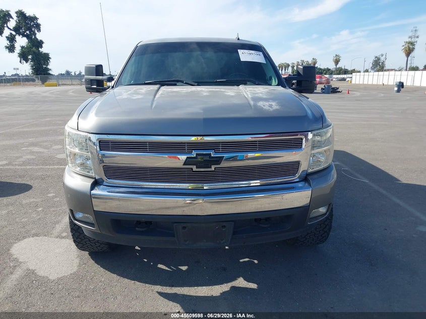 AtlanticExpress - Chevrolet Silverado 1500