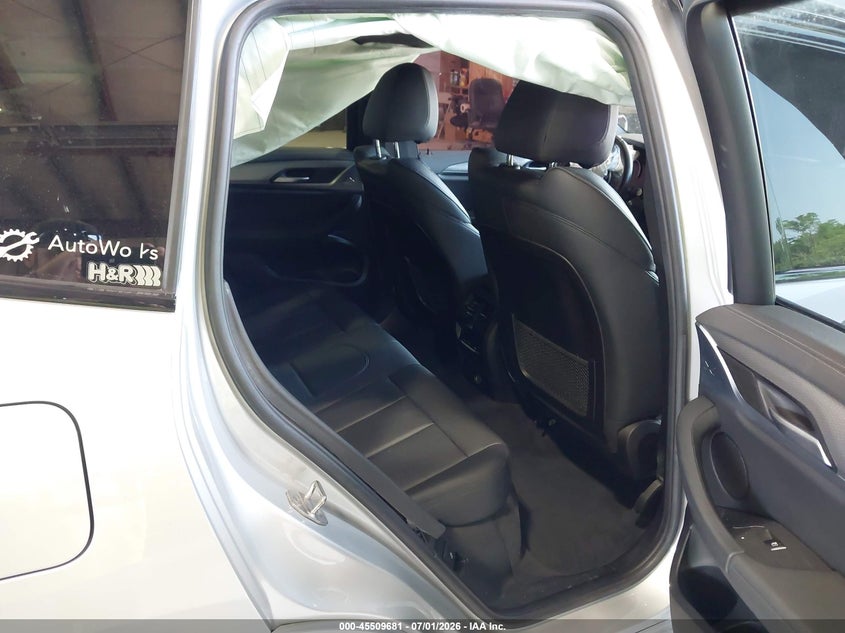 2018 BMW X3 auction photo 8