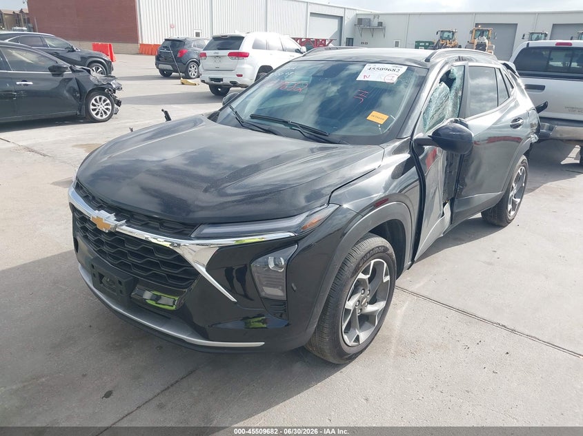 Фото 2 - CHEVROLET TRAX