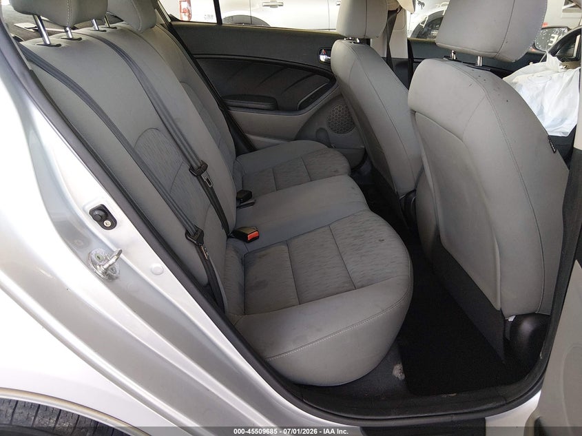 2016 KIA FORTE auction photo 8