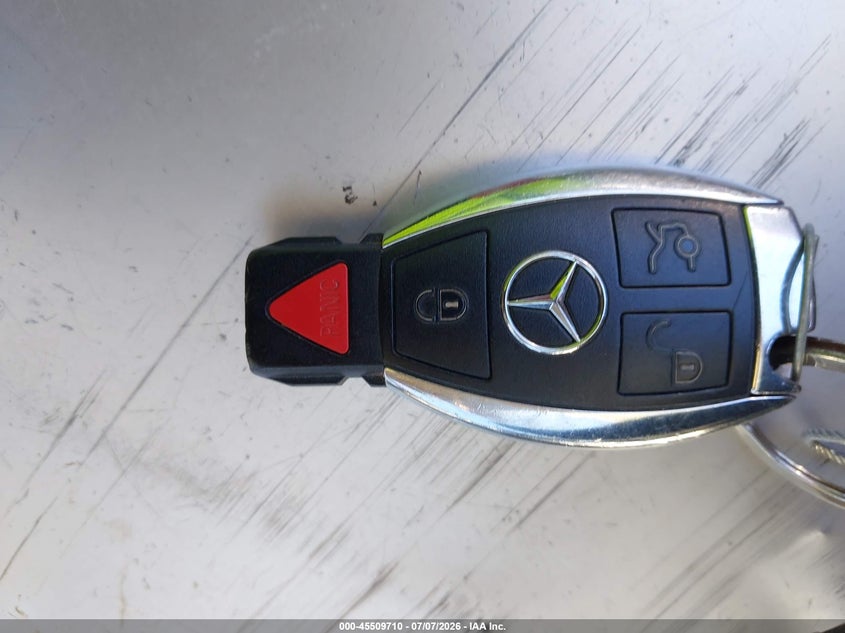 2018 MERCEDES-BENZ C 300 — Фото 11