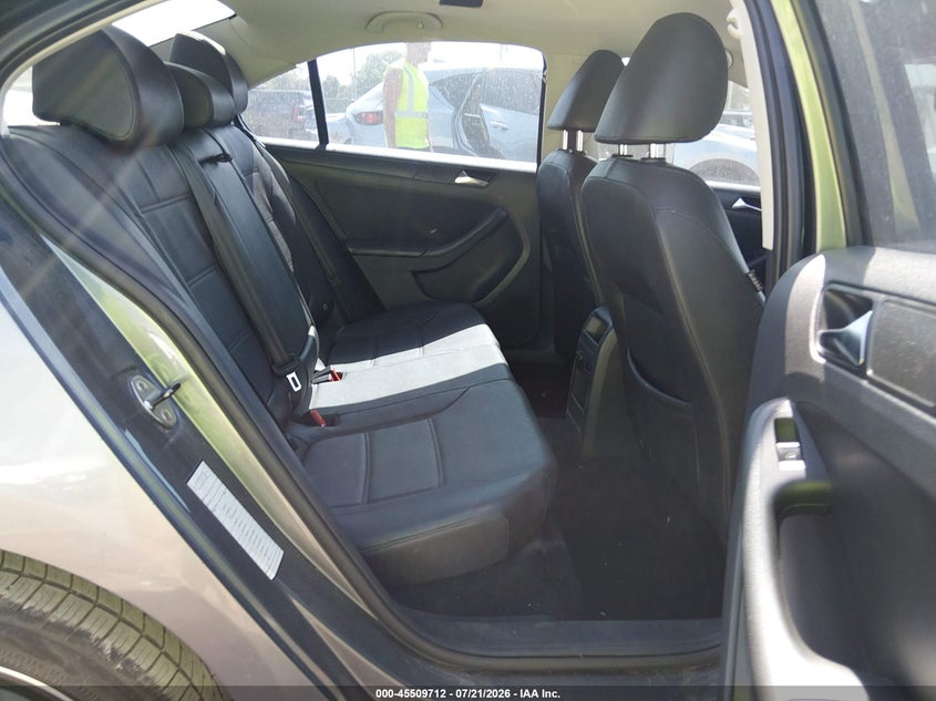 2011 Volkswagen Jetta 2.5L Se VIN: 3VWDZ7AJ9BM355088 Lot: 45509712