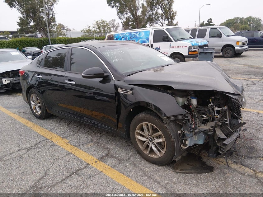 Vin: 5xxgt4l30gg099012, lot: 46008077, kia optima lx 2016 img_1