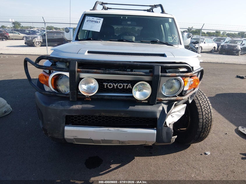 2008 Toyota Fj Cruiser VIN: JTEBU11FX8K052513 Lot: 45509885