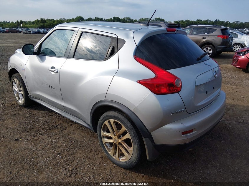 Vin: jn8af5mv3dt213314, lot: 46008122, nissan juke sv 20133