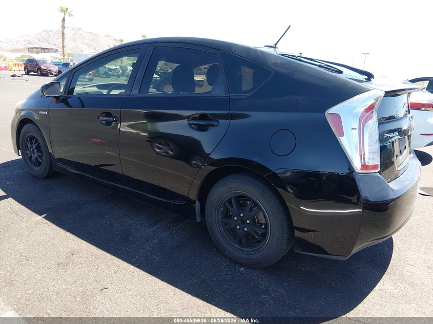 2014 TOYOTA PRIUS auction photo 3