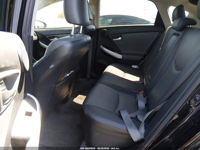 2014 TOYOTA PRIUS auction photo 8