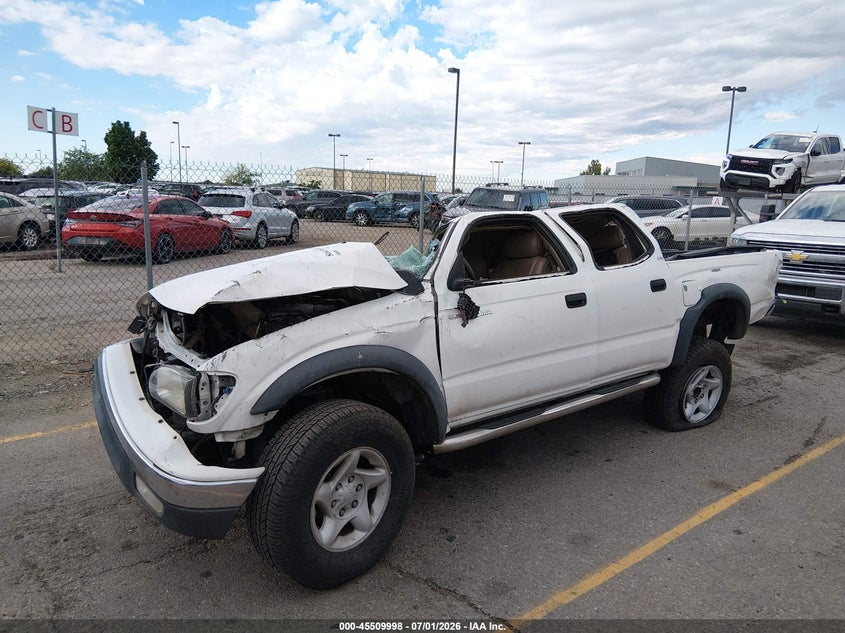 2004 TOYOTA TACOMA auction photo 2