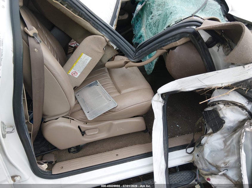 2004 TOYOTA TACOMA auction photo 5