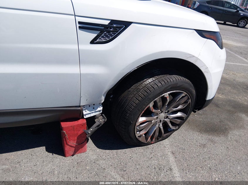 2015 Land Rover Range Rover Sport 5.0L V8 Supercharged VIN: SALWR2TFXFA612827 Lot: 45511075