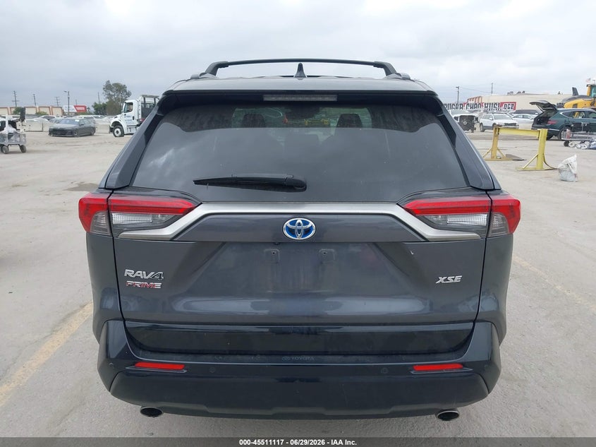 2021 TOYOTA RAV4 PRIME XSE — Фото 17