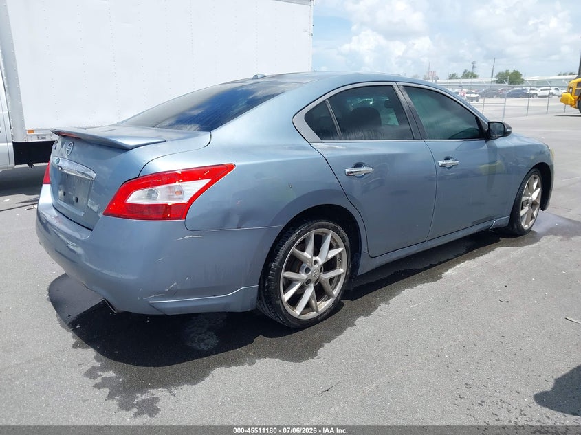 2011 NISSAN MAXIMA auction photo 4