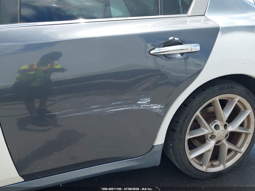2011 NISSAN MAXIMA auction photo 6