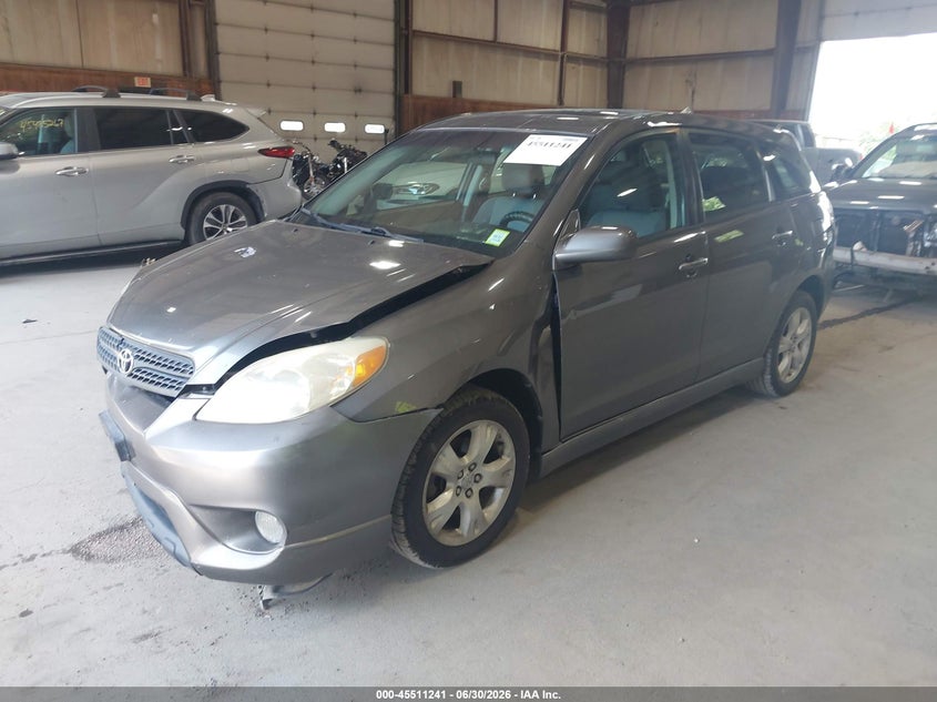 2005 Toyota Matrix, Normal Wear & Tear, IAAI, VIN 2T1LR30E75C482852 — photo 2