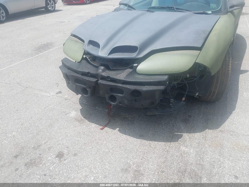 1998 PONTIAC FIREBIRD auction photo 6