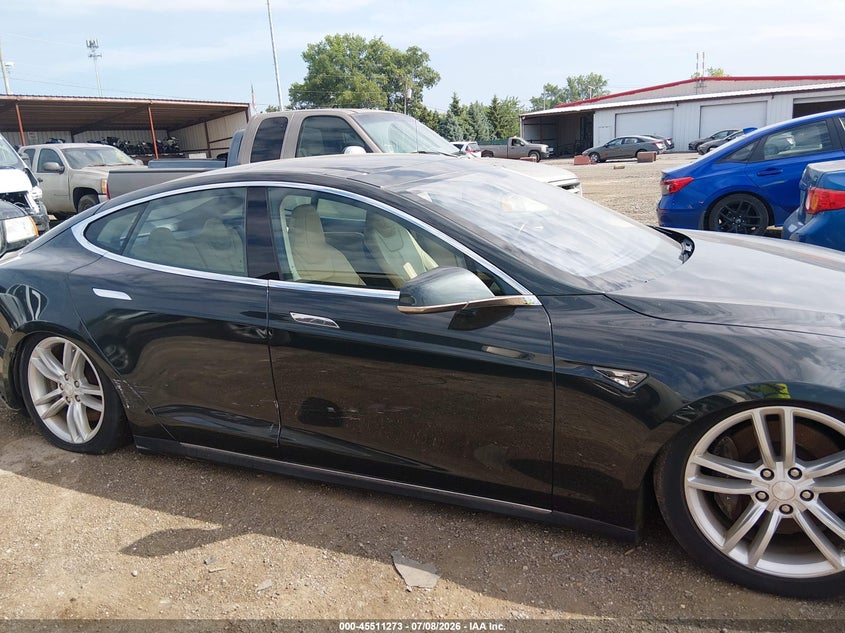 2013 Tesla Model S VIN: 5YJSA1CN2DFP05490 Lot: 45511273