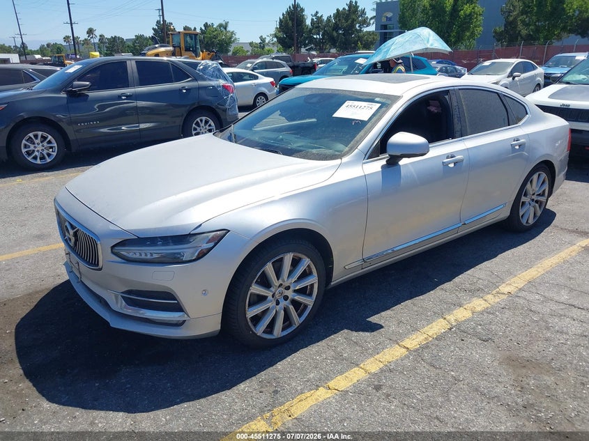 2017 VOLVO S90 auction photo 2