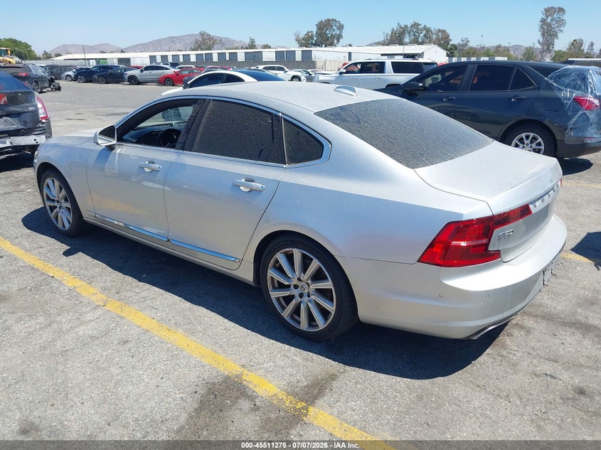 2017 VOLVO S90 auction photo 3