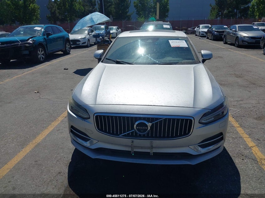 2017 VOLVO S90 auction photo 6