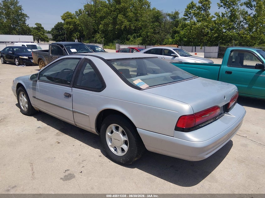 1994 FORD THUNDERBIRD auction photo 3