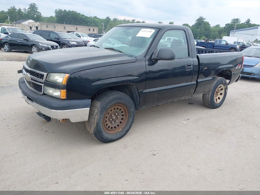 2007 CHEVROLET SILVERADO 1500 CLASSIC auction photo 2