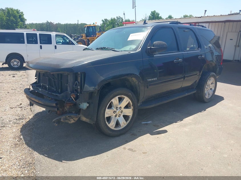 2011 Chevrolet Tahoe, Обычный износ, IAAI, VIN 1GNSKBE09BR279400 — фото 2