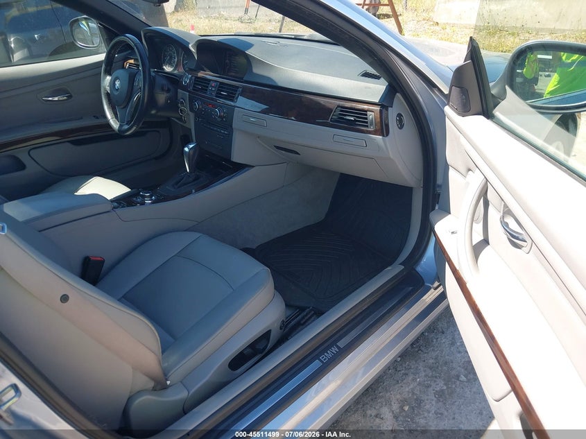 2011 BMW 335I — zdjęcie 5