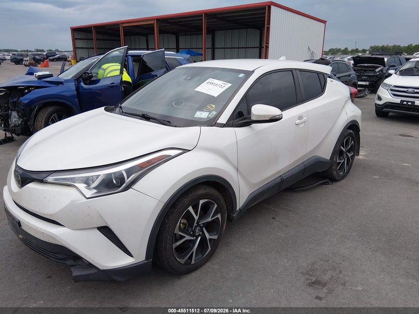 2018 TOYOTA C-HR auction photo 2