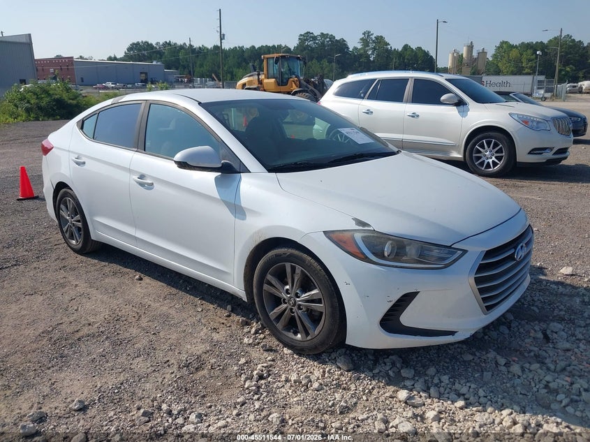 2017 HYUNDAI ELANTRA SE