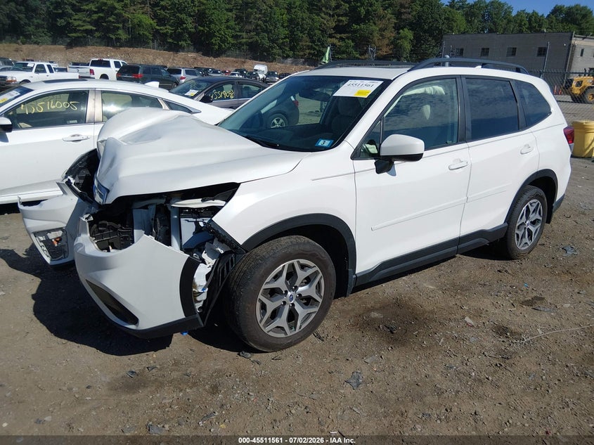 2020 SUBARU FORESTER auction photo 2