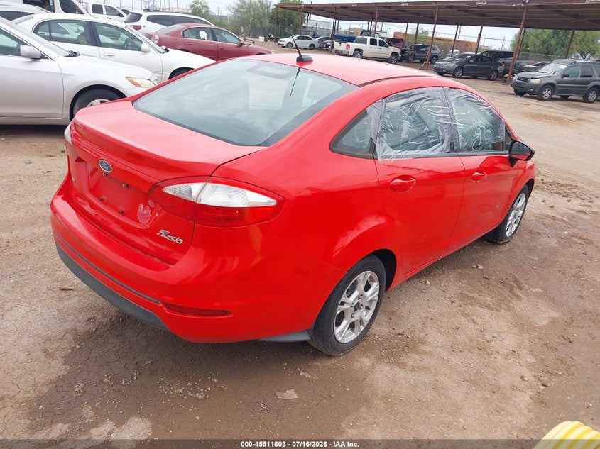 2015 FORD FIESTA auction photo 4