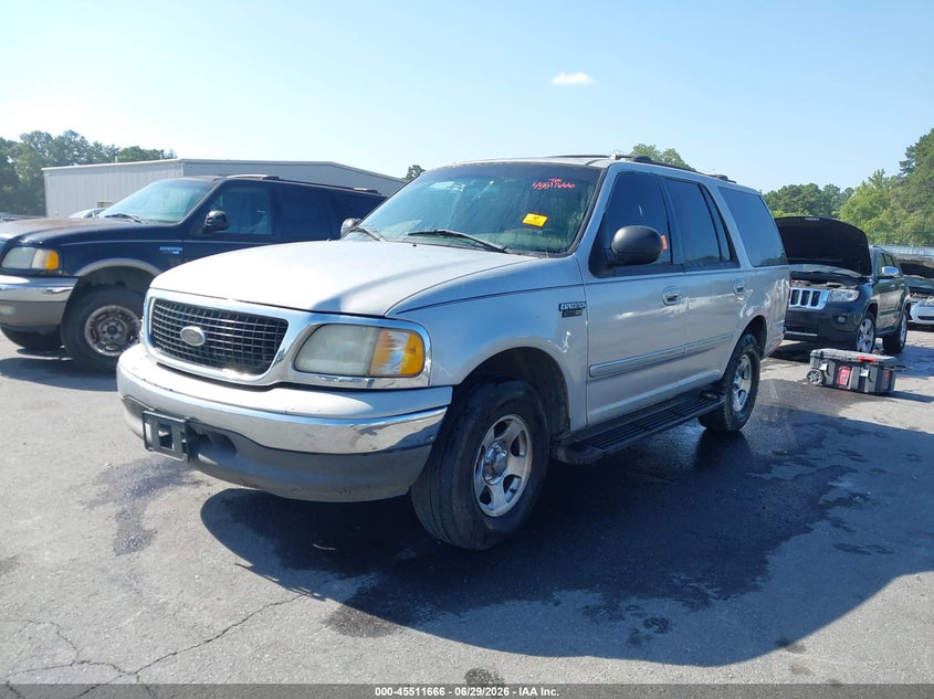 2001 FORD EXPEDITION auction photo 2