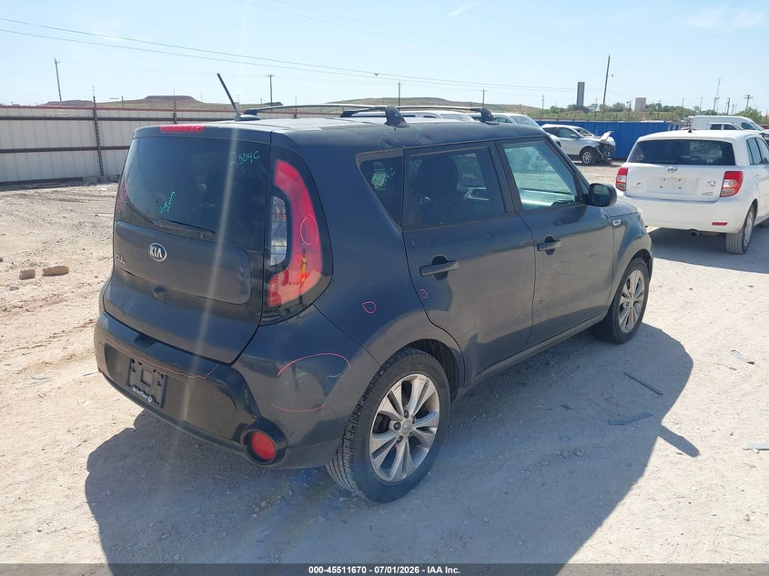 2016 KIA SOUL auction photo 4