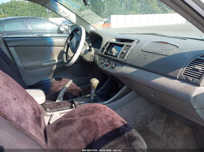 2002 TOYOTA CAMRY auction photo 5