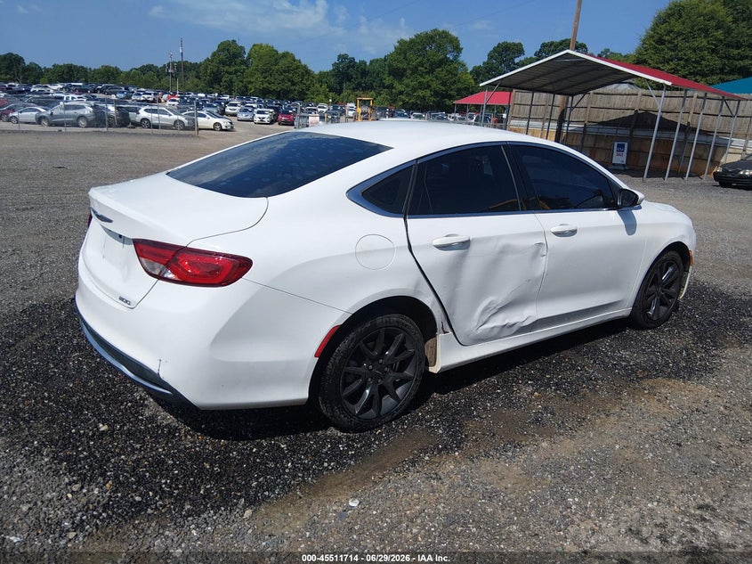2015 CHRYSLER 200 auction photo 4