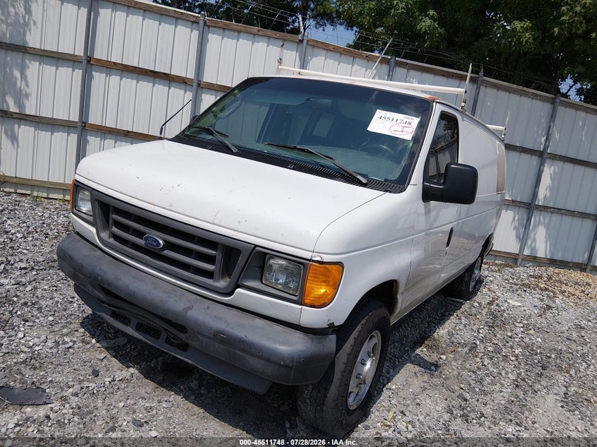 2004 FORD E-250 auction photo 2
