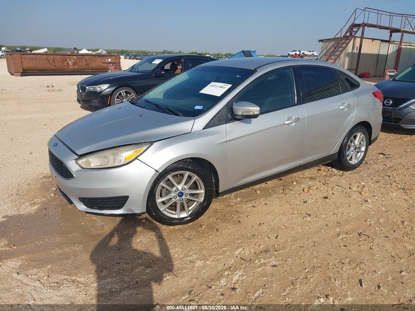 2016 Ford Focus Se 1FADP3F27GL263849 photo 1