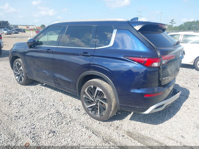 2024 MITSUBISHI OUTLANDER auction photo 3