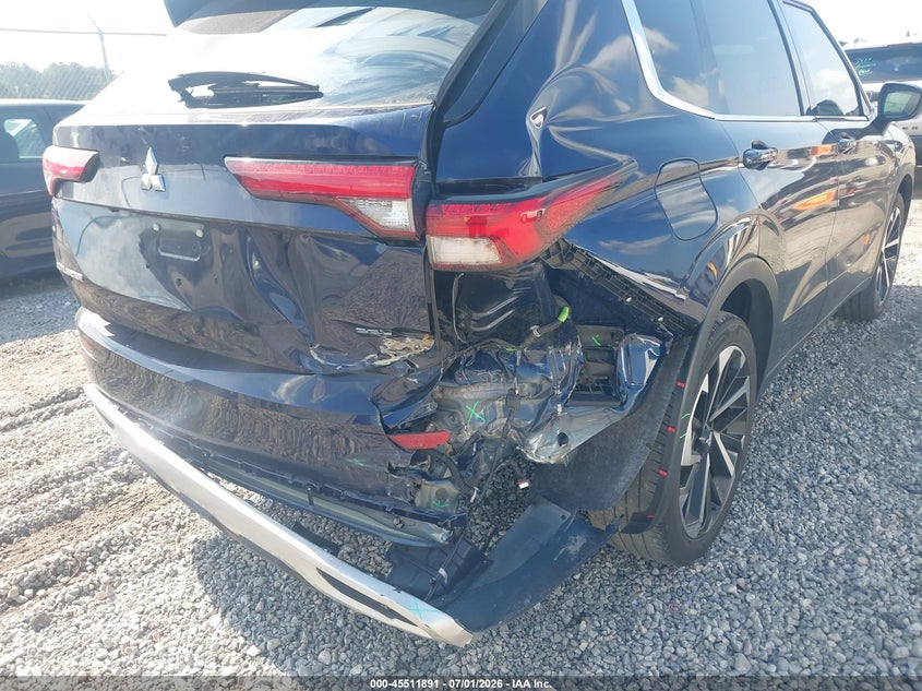 2024 MITSUBISHI OUTLANDER auction photo 6
