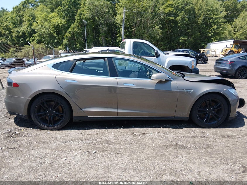 2015 Tesla Model S 70D/85D/P85D VIN: 5YJSA1H23FF089204 Lot: 45511892