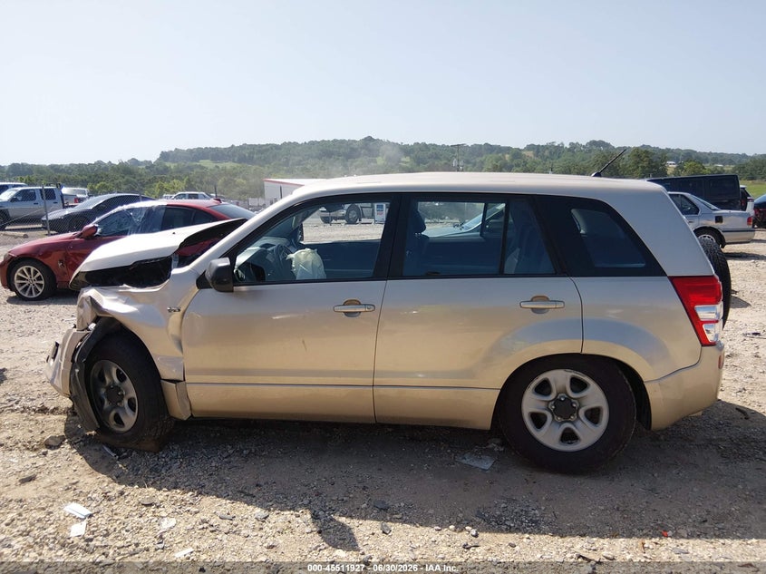 2008 Suzuki Grand Vitara Spare Cargo Covers VIN: JS3TD941784103642 Lot: 45511927