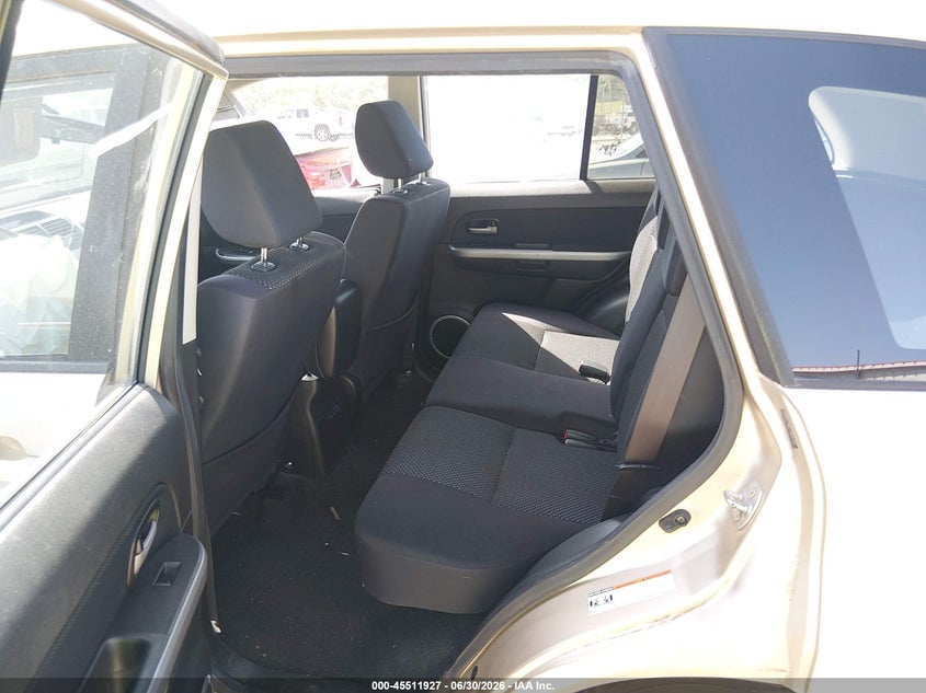 2008 Suzuki Grand Vitara Spare Cargo Covers VIN: JS3TD941784103642 Lot: 45511927
