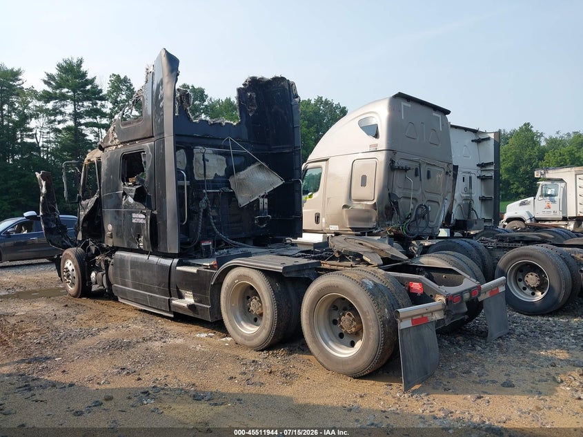 2020 VOLVO VNL auction photo 3