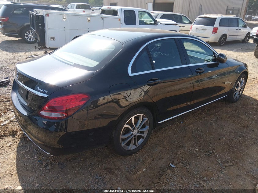 2016 MERCEDES-BENZ C 300 — zdjęcie 4