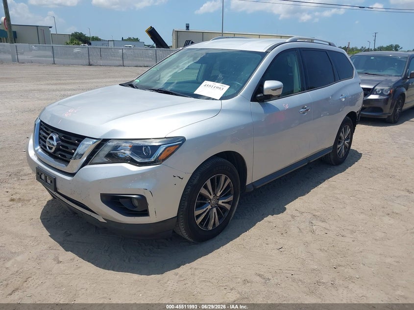 2019 NISSAN PATHFINDER auction photo 2
