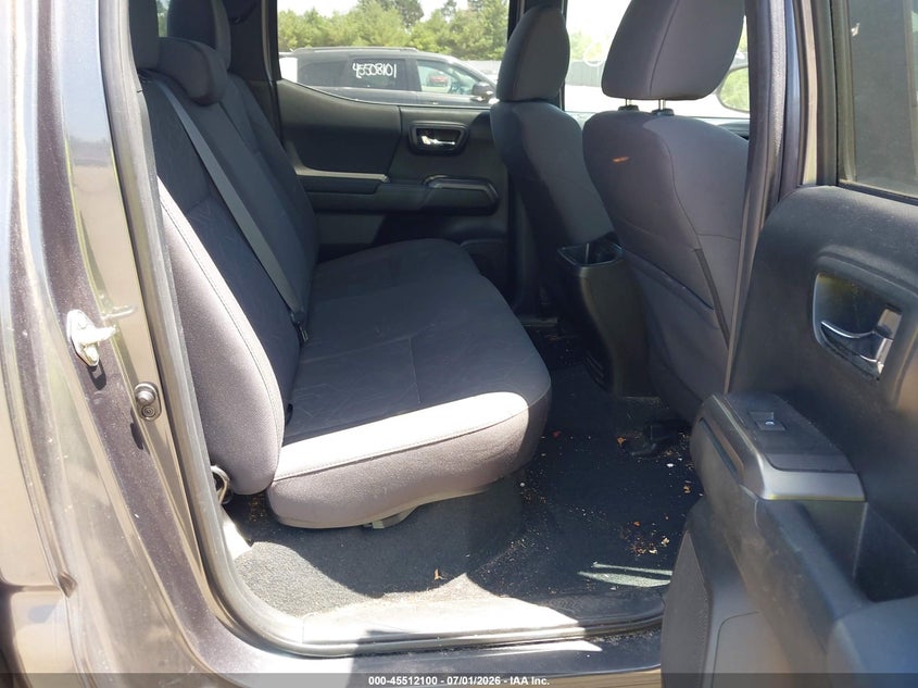 2016 TOYOTA TACOMA auction photo 8